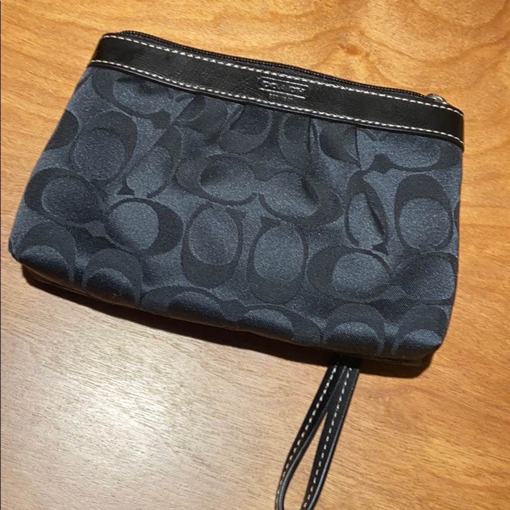 New Coach Wristlet